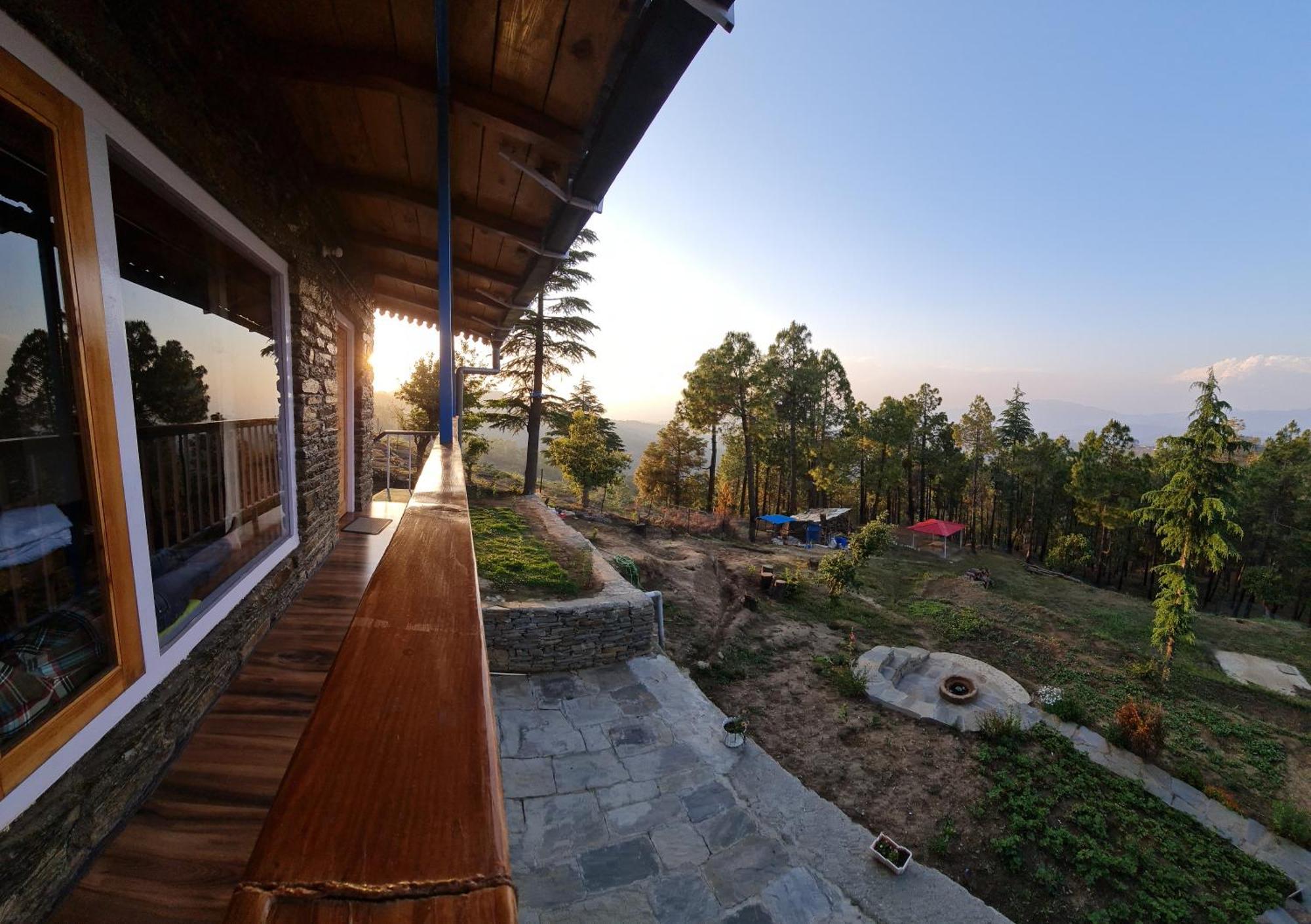The Roots Homestay Almora Exterior photo